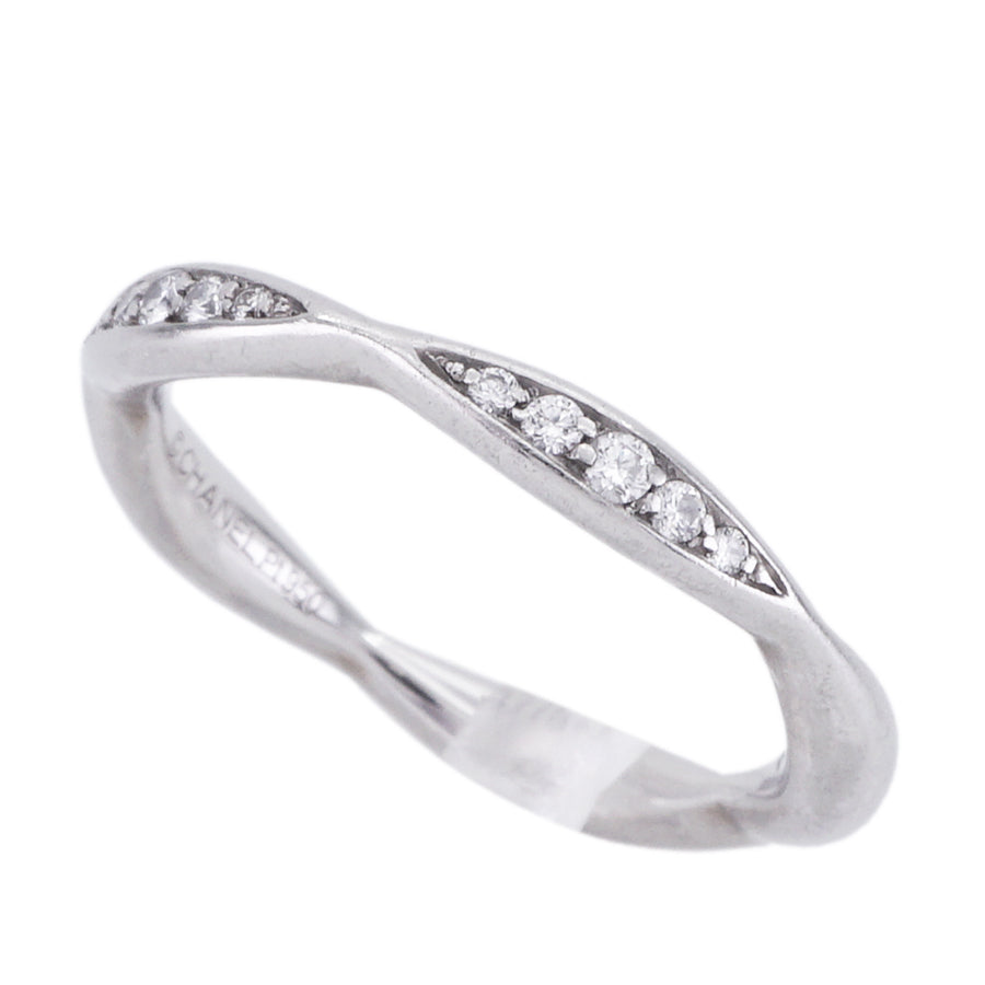 ★CHANEL★ カメリア ハーフエタニティ ダイヤリング 定価35.4万 楽天市場】シャネル 指輪 K18PG ダイヤ10P(約0.08ct) カメリア