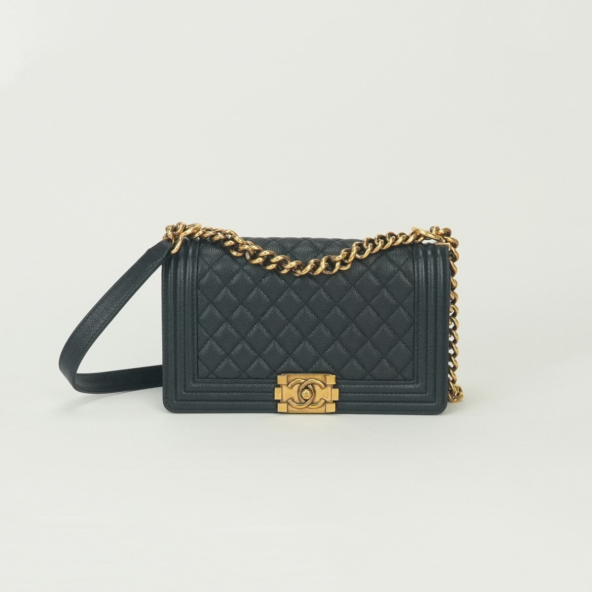 ［限定値下げ］chanel ボーイシャネル25 レディースショルダーバッグ シャネル CHANEL ボーイシャネル25 ボーイシャネル 25 バッグ