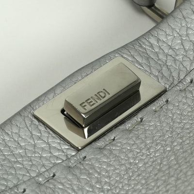FENDI Fendi Peekaboo Serelia 가방 토트 가방 숄더백 가죽 가죽 은색 금속 피팅 핸드백
