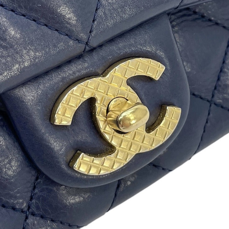 シャネル CHANEL マトラッセ バッグ ショルダーバッグ カーフスキン ネイビー 紺 ゴールド金具 チェーンショルダーバッグ ココマーク ターンロック