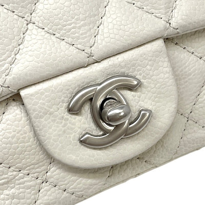 CHANEL CHANEL Matelass? Mini matelasse Mini matMatelass? 17 Bag Shoulder Bag Caviar Skin White Ivory White Silver Hardware Chain Shoulder Bag Coco Mark Turn Lock