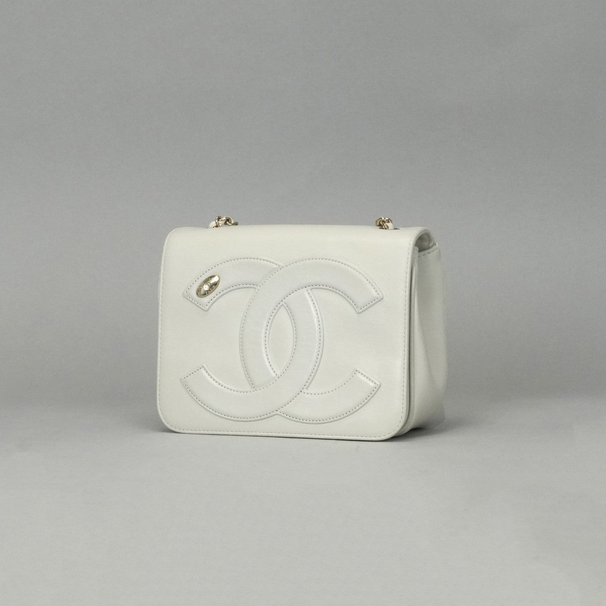 CHANEL CHANEL bag shoulder bag calfskin white gold hardware Coco mark chain shoulder bag full flap