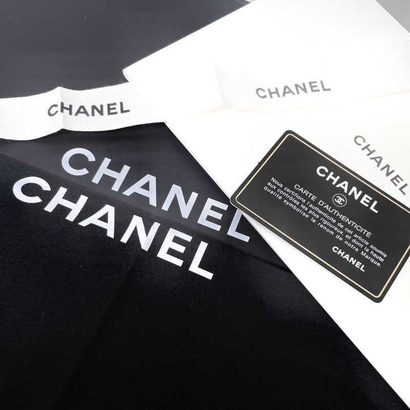 CHANEL 샤넬 Chevron v-stitch 가방 숄더 가방 송아지 가죽 백색은 금속 피팅 체인 어깨 가방 코코 마크 턴 잠금