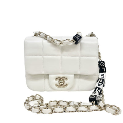 シャネル CHANEL チョコバー ミニマトラッセ ミニフラップ キューブ ラインストーン バッグ ショルダーバッグ ラムスキン ホワイト 白 ゴールド金具 チェーンショルダーバッグ ココマーク