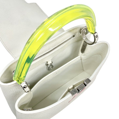 LOUIS VUITTON 루이비통 Capucines BB Capucines BB 가방, 토트 백, 숄더백, 토리 온 가죽, 흰색, 흰색, 은색 피팅, 멀티컬러 블루 핑크