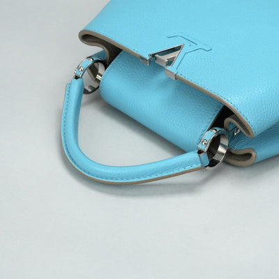 LOUIS VUITTON 路易威登 Capucines BB Capucines BB 包，手提袋，肩膀袋，托里龙皮革，绿松石，蓝色，蓝色，银色硬件，参考价格：¥1,050,500