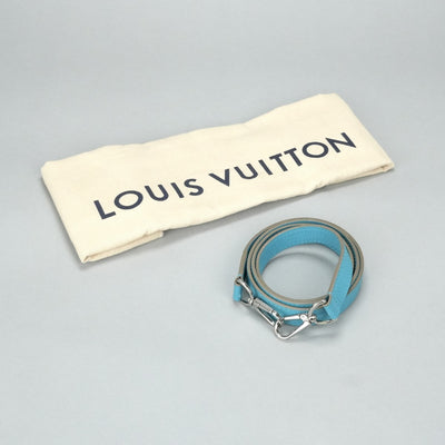 LOUIS VUITTON 路易威登 Capucines BB Capucines BB 包，手提袋，肩膀袋，托里龙皮革，绿松石，蓝色，银色硬件，参考价格：¥1,050,500