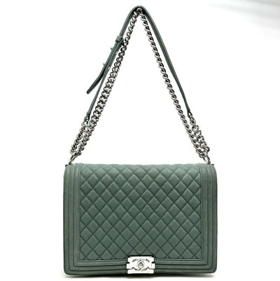 CHANEL CHANEL Boy chanel v-stitch chevron Bag Shoulder Bag Caviar Skin Green Green Silver Metal Fittings Chain Shoulder Bag Double chain Coco mark