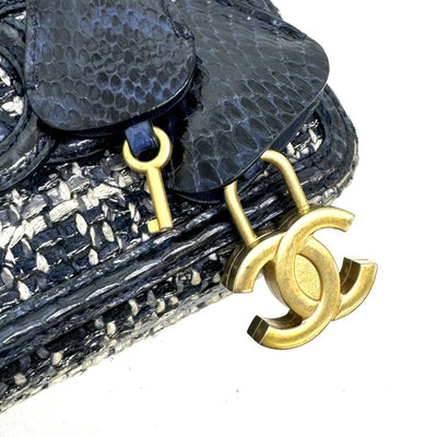 CHANEL 샤넬 Matelasse CC filigree 가방, 토트 백, 숄더백, 파이썬, 트위드, 파란색, 네이비, 파란색, 금 하드웨어, 핸드백, 체인 숄더백, 2 방향 가방 Vanity bag 코코 마크