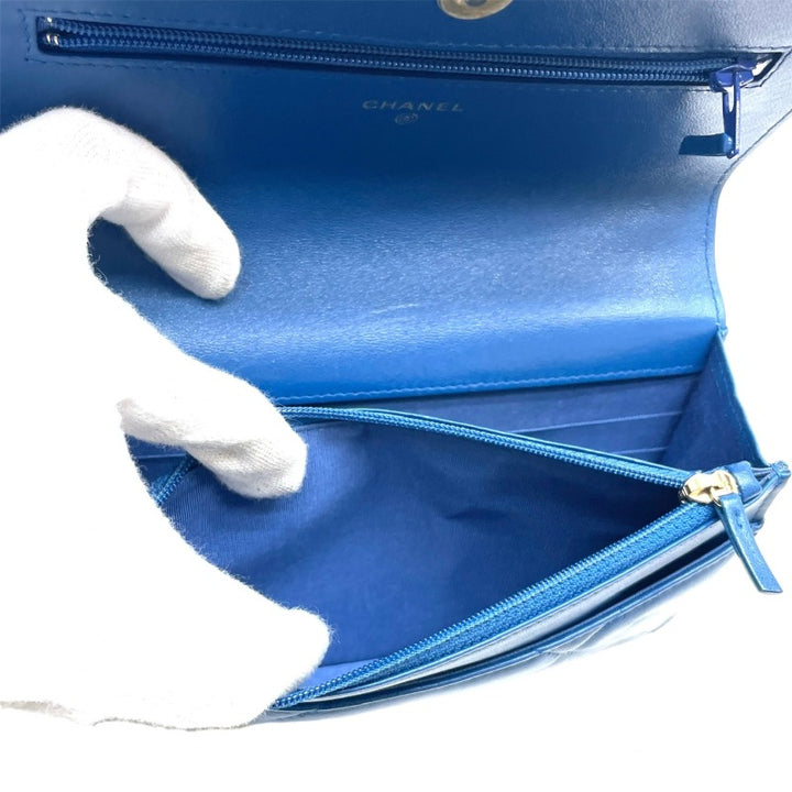 シャネル CHANEL シャネル19 バッグ ショルダーバッグ ラムスキン