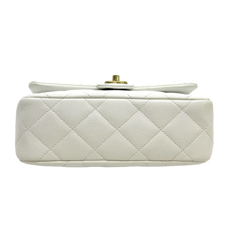 CHANEL 香奈儿 Matelass? S-flap single flap W chain Double chain 袋肩袋鱼子酱皮肤白色白金硬件 Drawstring 连锁肩带可可标记转锁