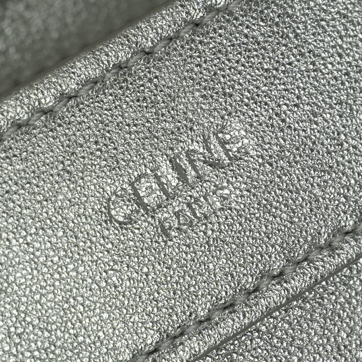 CELINE 셀린 Luggage nano Nano luggage Luggage nano 가방, 토트 백, 숄더백, 부드러운 송아지 가죽, 은색, 은색 금속 피팅, 새로운 로고, 핸드백