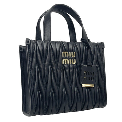 ミュウミュウ MIUMIU マテラッセ レザー ブラック 黒 ゴールド金具