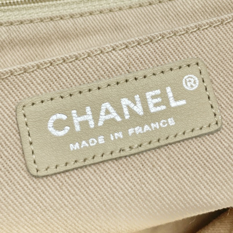 シャネル CHANEL ラムスキン グレー シルバー金具 ターンロック ココマーク