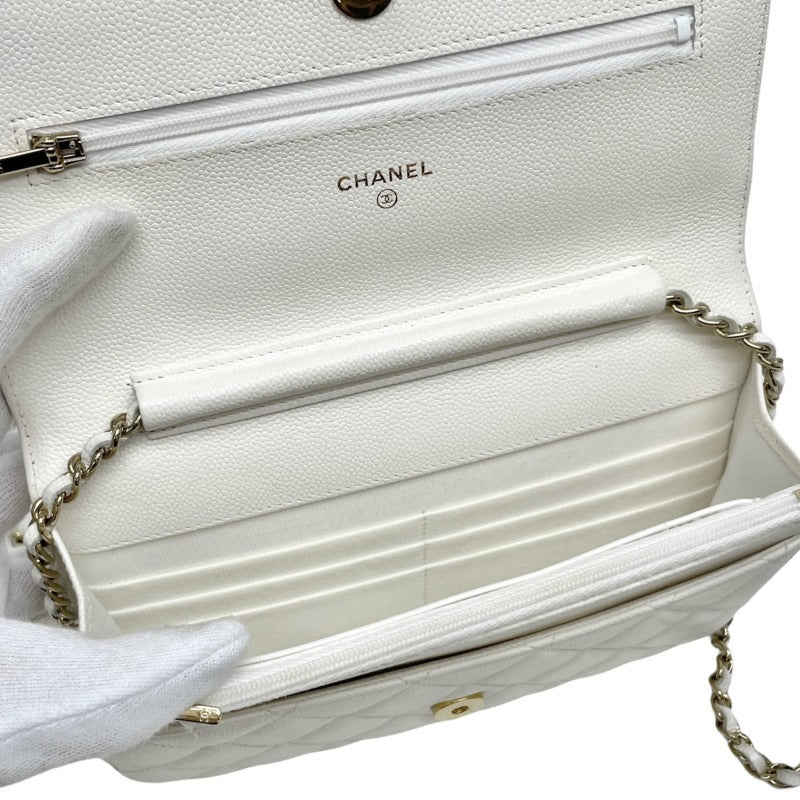 シャネル CHANEL マトラッセ キャビアスキン ホワイト 白 ゴールド金具 新型チェーンショルダーバッグ チェーンウォレット WOC