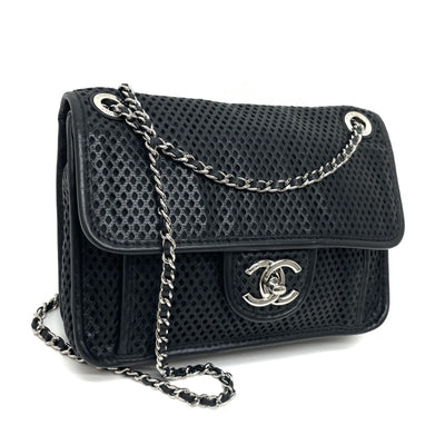 シャネル CHANEL フレンチリビエラ パンチング ラムスキン ブラック 黒 シルバー金具 ダブルチェーン ココマーク ターンロック