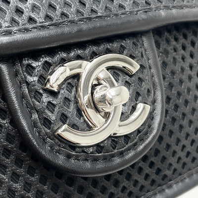 シャネル CHANEL フレンチリビエラ パンチング ラムスキン ブラック 黒 シルバー金具 ダブルチェーン ココマーク ターンロック