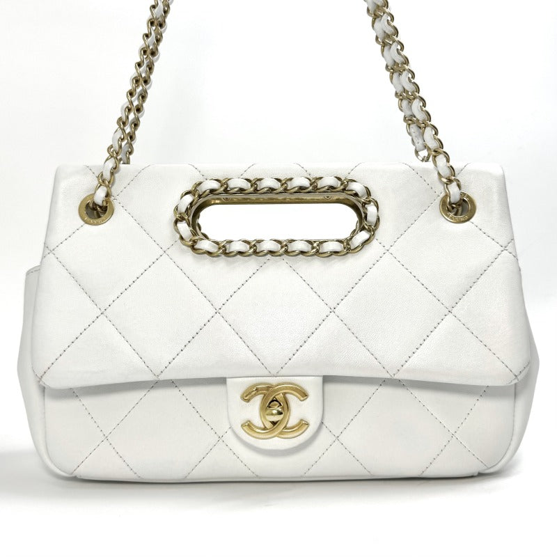 CHANEL CHANEL Matelass? Bag, Tote bag, Shoulder bag, Lambskin, White, White, Gold hardware, Chain shoulder bag, Coco mark, Turnlock