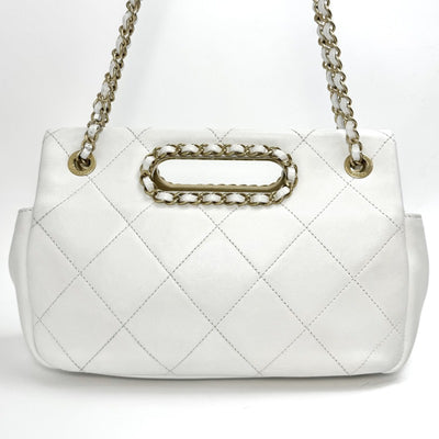 CHANEL CHANEL Matelass? Bag, Tote bag, Shoulder bag, Lambskin, White, White, Gold hardware, Chain shoulder bag, Coco mark, Turnlock