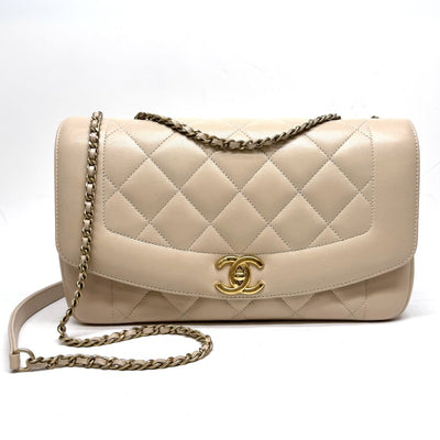 CHANEL CHANEL Diana Bag Shoulder Bag Lambskin Beige Gold Hardware Chain Shoulder Bag Coco Mark Turnlock Double flap W flap Double chain W chain