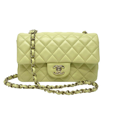 CHANEL CHANEL Matelass? Mini matelasse Mini mat Bag Shoulder Bag Lambskin Yellow Green Green Green Gold Hardware Chain Shoulder Bag Coco Mark Turnlock