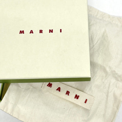 マルニ MARNI 財布 二つ折り財布 ミニ財布 ミニウォレット レザー タルク ホワイト アイボリー 白 ゴールド金具 折り財布 コンパクト財布 二つ折り財布