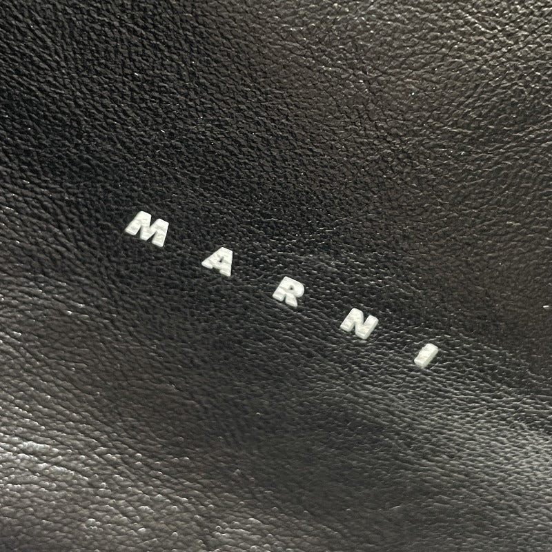マルニ MARNI レザー ブラック ネイビー 黒 紺 シルバー金具