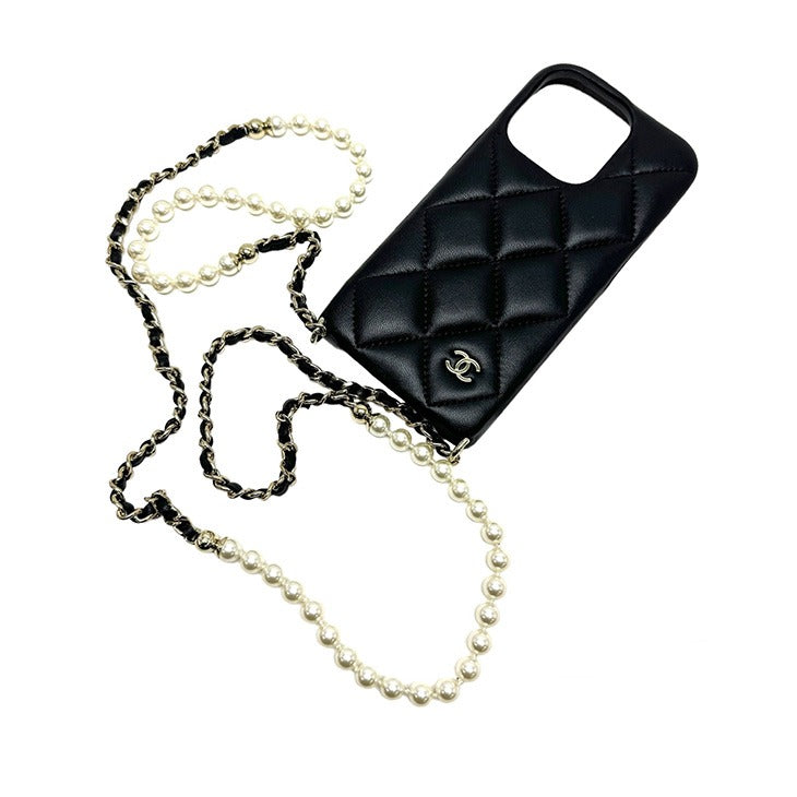 CHANEL 香奈儿 Matelass? iPhone 14 iPhone 14 Pro iPhone 14 Pro Other LAMBSKIN黑色金属配件iPhone Case Case智能手机CASE WOC