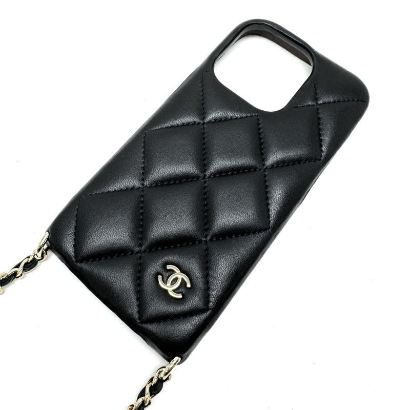 CHANEL 香奈儿 Matelass? iPhone 14 iPhone 14 Pro iPhone 14 Pro Other LAMBSKIN黑色金属配件iPhone Case Case智能手机CASE WOC