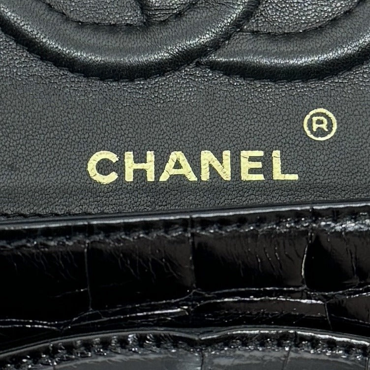 シャネル CHANEL マトラッセ25 ダブルフラップ Wフラップ ダブルチェーン Wチェーン バッグ ショルダーバッグ クロコダイル ブラック 黒 ゴールド金具