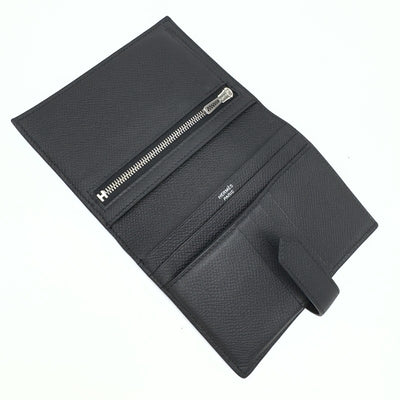 HERMES 爱马仕 Bearn compact Bearn compact 钱包，比福尔德钱包，迷你钱包，迷你钱包，爱普生黑色，黑色，银色配件，沃伊·艾普森（Vaugh Epson）