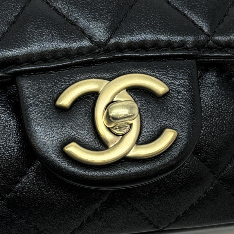 CHANEL CHANEL Matelass? Bag Shoulder Bag Lambskin Black Gold Hardware Chain Shoulder Bag S Flap W chain Single flap Double chainCoco Mark Turnlock