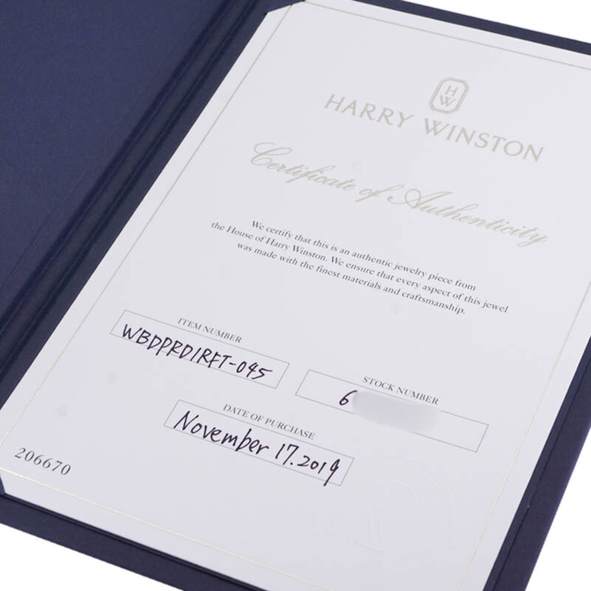 HARRY WINSTON Harry Winston Tristo Wangrow Bandling Tristo Wangrow Bandling Tristo撰写