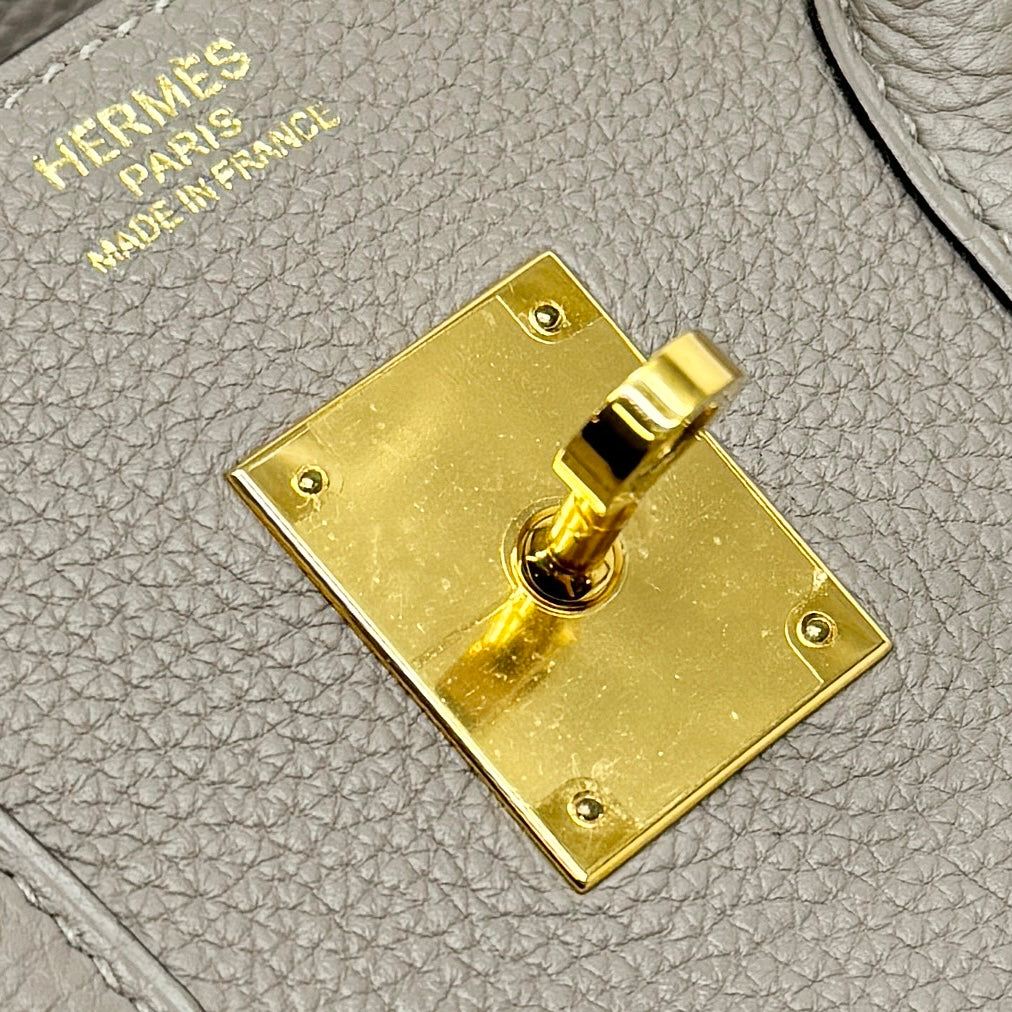 HERMES 爱马仕 Birkin 35 Birkin 35 包，手提袋，多哥埃托普，米色，绿色，金色硬件，手袋