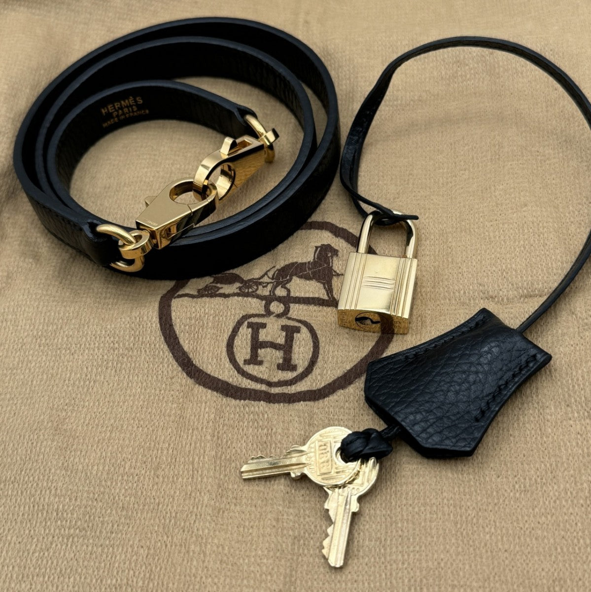 HERMES HERMES Bolide 35 Bolide 35 Bag, Tote Bag, Shoulder Bag, Ardennes, Noir, Black, Gold Fittings