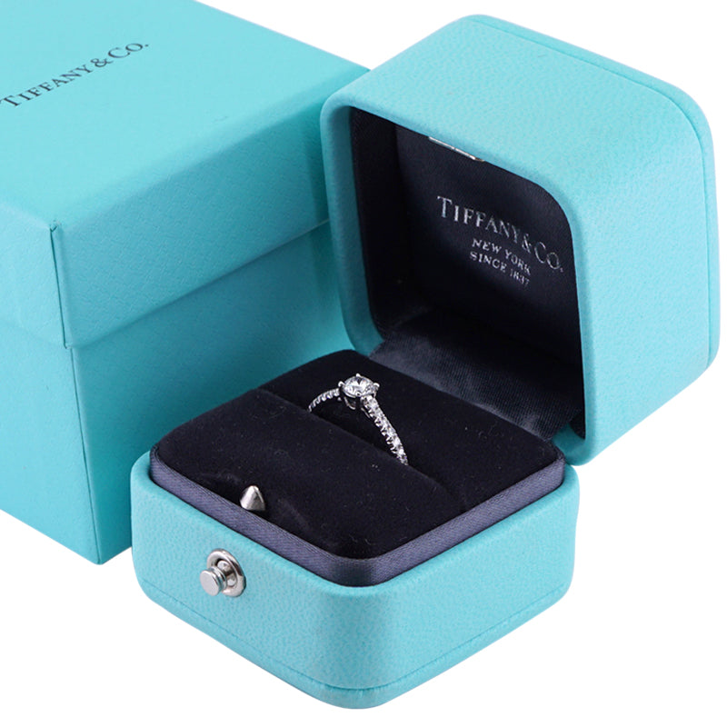 ティファニー TIFFANY&Co. ノヴォ ハーフエタニティリング リング 指輪 Pt950 プラチナ ハーフサークル 結婚指輪 ダイヤリング マリッジリング ダイヤモンド プラチナ