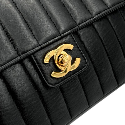 シャネル CHANEL マドモアゼル バッグ ショルダーバッグ ラムスキン ブラック 黒 ゴールド金具 チェーンショルダーバッグ ココマーク