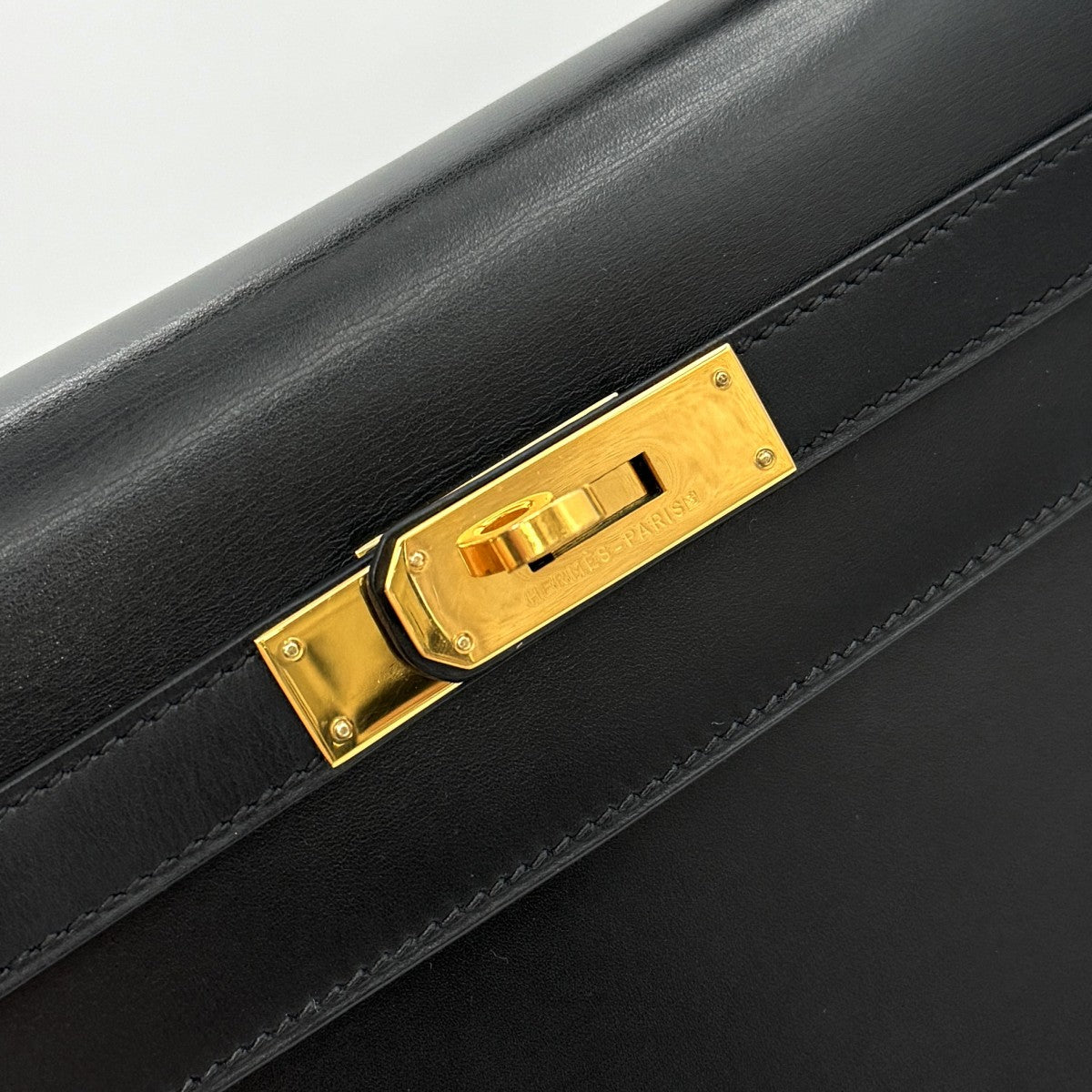 HERMES 헤르메스 Kelly 32 Kelly 32 exterior stitch 가방, 토트 백, 숄더백, 상자 송아지, 누아르, 검은 색, 금 피팅