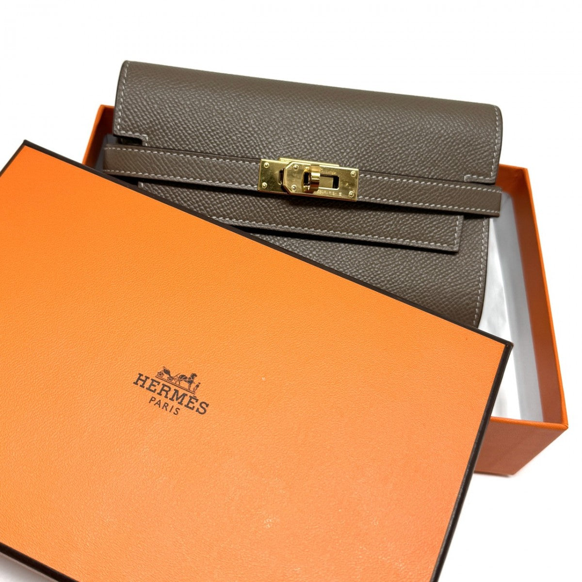 HERMES 헤르메스 Kelly wallet Kelly wallet Medium 지갑, 삼각 지갑, 미니 지갑, 미니 지갑, Epson, Etoop, Grey, Gold Hardware, Vaugh Epson