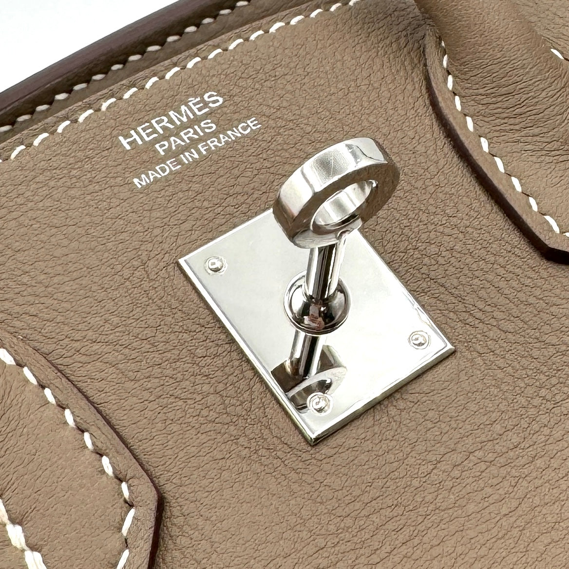 HERMES 爱马仕 Birkin 25 Birkin 25 袋，手提袋，迅捷，埃托普，米色，绿色，银色配件，vo swift