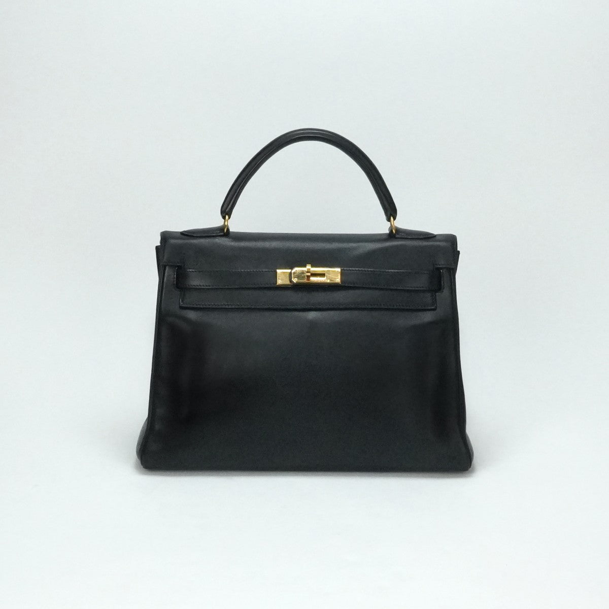 HERMES 爱马仕 Kelly 32 Kelly 32 袋，手提袋，肩膀袋，多哥，黑色，黑色，金色配件