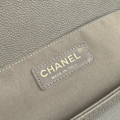 CHANEL CHANEL Boy chanel 25 Boy chanel 25 Bag Shoulder Bag Caviar Skin Gray Gold Hardware Chain Shoulder Bag Double chain Coco mark