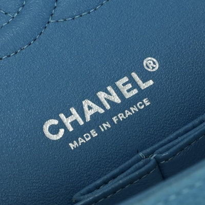 シャネル CHANEL マトラッセ ダブルフラップ Wフラップ ダブルチェーン Wチェーン バッグ ショルダーバッグ キャビアスキン ブルー Blue 青 シルバー金具