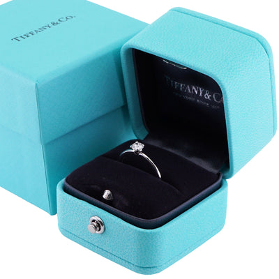 Tiffany & Co. Tiffany & Co. 약혼 반지 라운드 솔리테어 Tiffany & Co. True Ring PT950 실버 다이아몬드 반지 약혼 반지 약혼 반지 백금