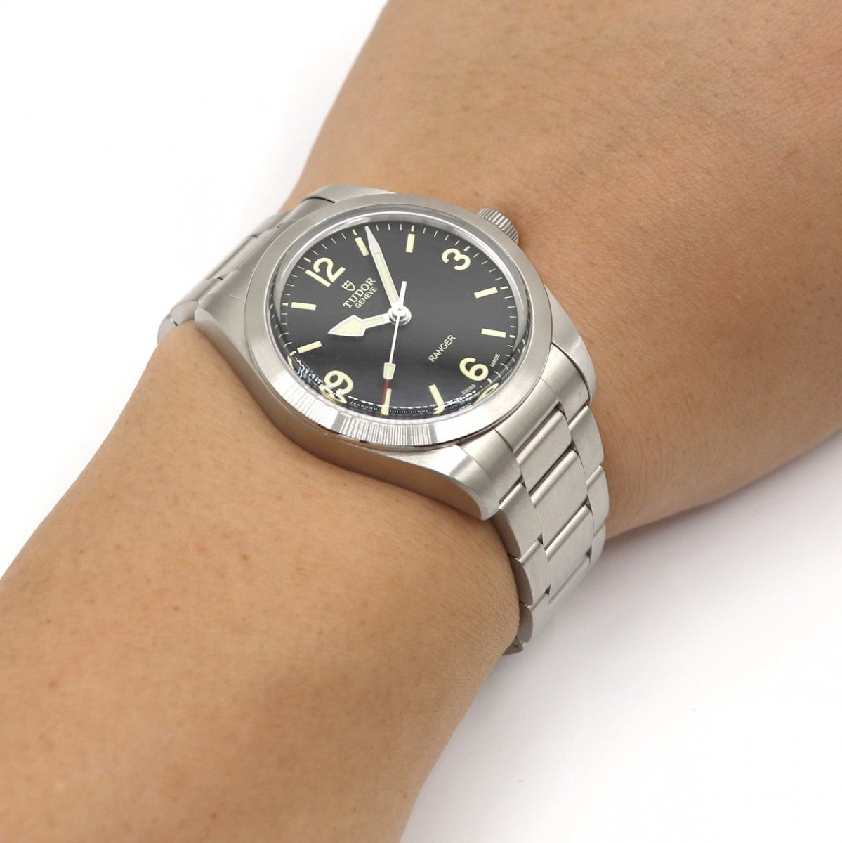 チューダー TUDOR レンジャー ranger 時計 腕時計 ヴィンテージ　復刻　クロノメーター認定　　Cal.MT5402