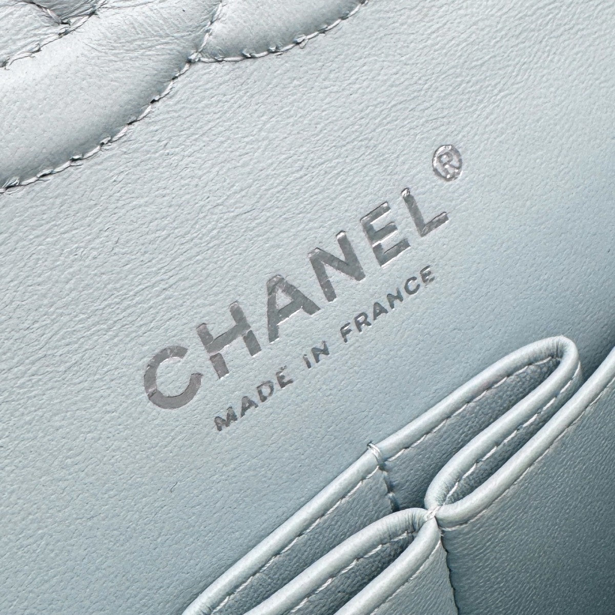 CHANEL CHANEL Matelasse 25 Double flap W flap Double chain W chain Bag Shoulder Bag Caviar Skin Light Blue Blue Light Blue Silver Metal Fittings Chain Shoulder Bag Coco Mark Turn Lock