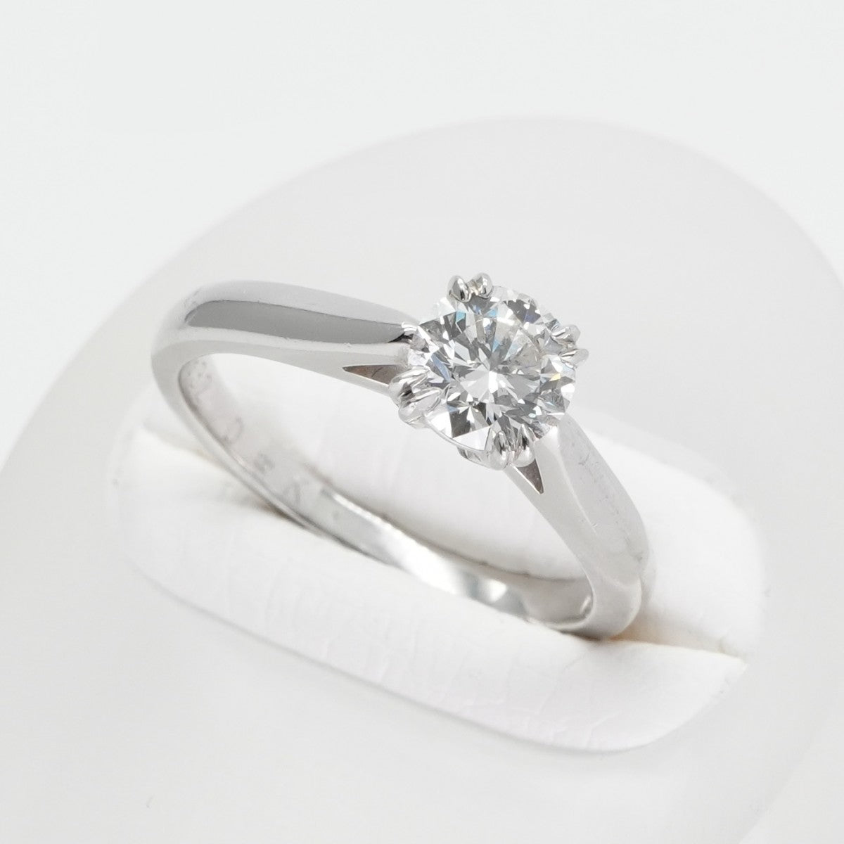 HARRY WINSTON HARRY WINSTON Round Cut Solitaire Ring Round Cut Solitaire Ring Solitaire Engagement Ring Ring Pt950 Silver Diamond Ring Engagement Ring Platinum
