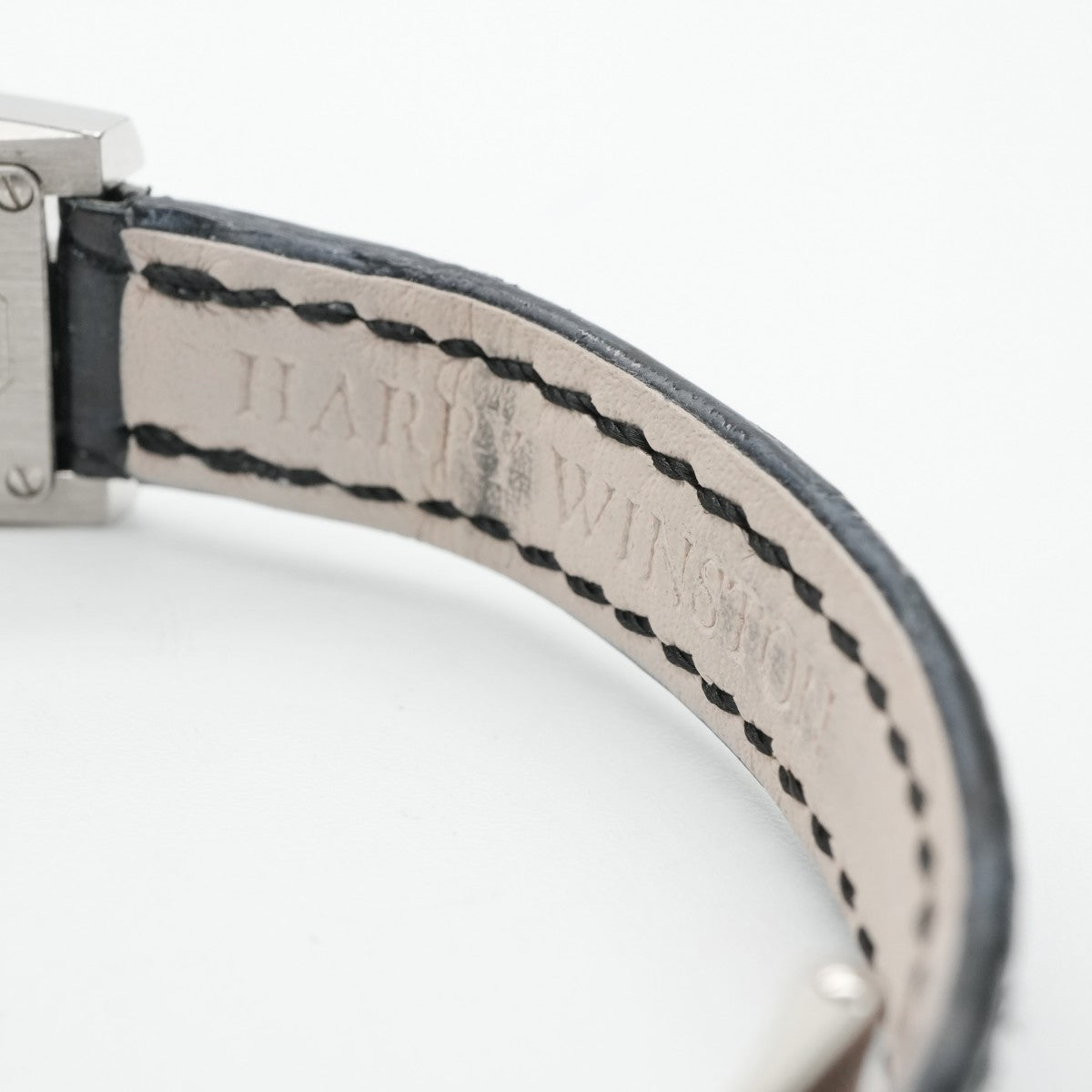 ハリーウィンストン HARRY WINSTON アヴェニューCミニ 　エリプティック 時計 腕時計 750WG/革 18Kホワイトゴールド 750WG　ゴールド ケースダイヤ