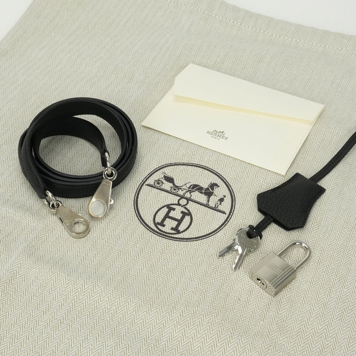 エルメス HERMES ケリー28 ケリー 28 バッグ トートバッグ トゴ ノワール noir ブラック black 黒 シルバー金具 ケリー28 トートバッグ ショルダーバッグ 内縫い