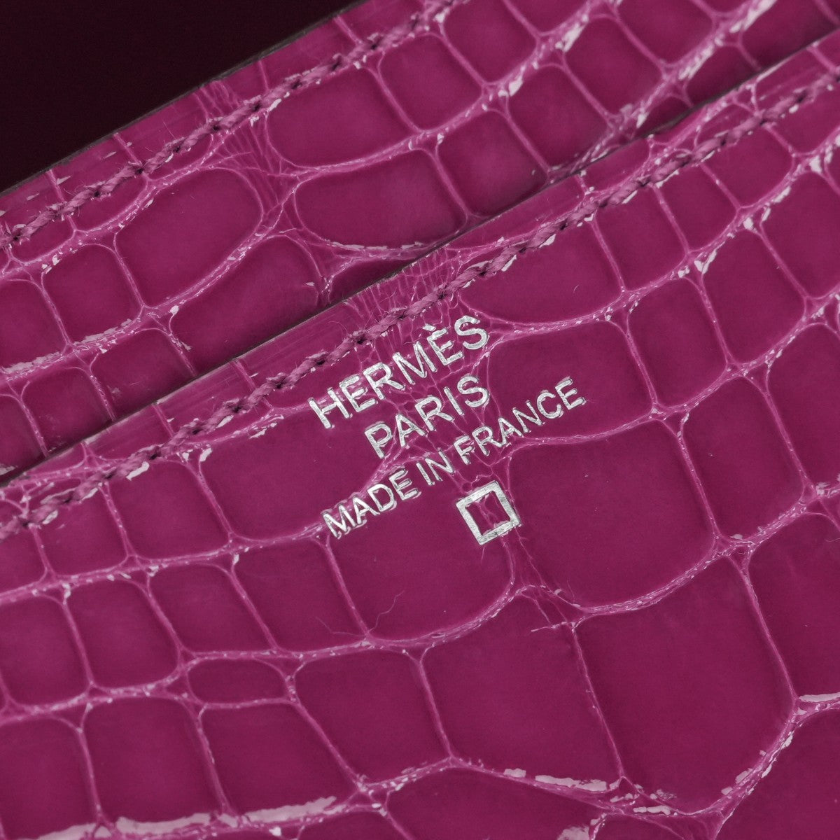 HERMES 헤르메스 Constance long Constance long 지갑 롱 지갑 롱 지갑 악어 악어 로즈 체 히어 라자이드 핑크 실버 메탈 피팅 이국
